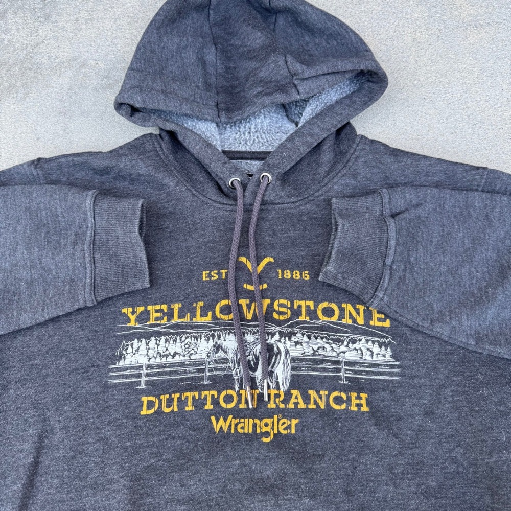 Wrangler Yellowstone Dutton Ranch Hoodie Charcoal Grey Size Large